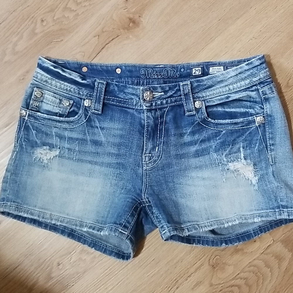 Miss Me Mid-Rise Shorts 29
